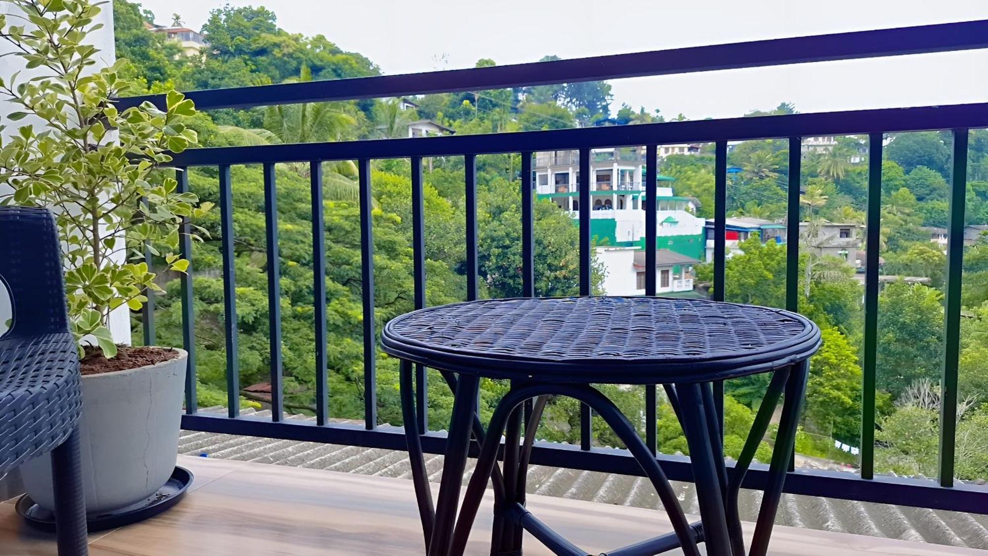 Jaye'S Homestay Kandy Kültér fotó