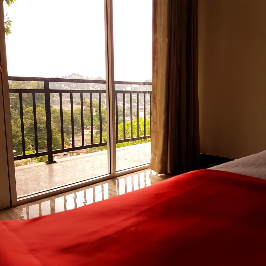 Jaye'S Homestay Kandy Kültér fotó